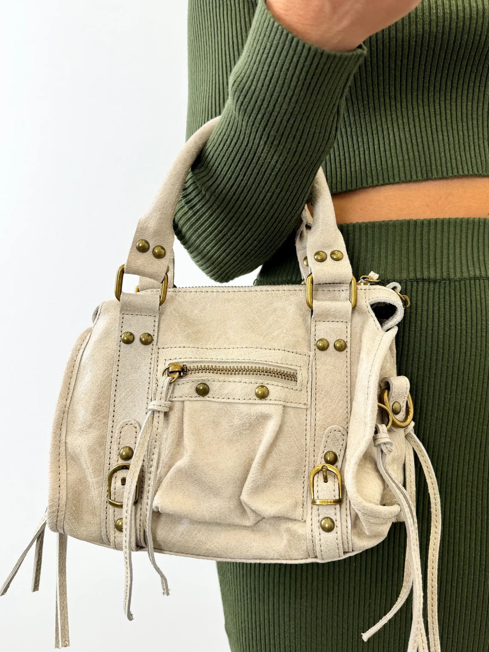 Bolso hebillas piel mate crema